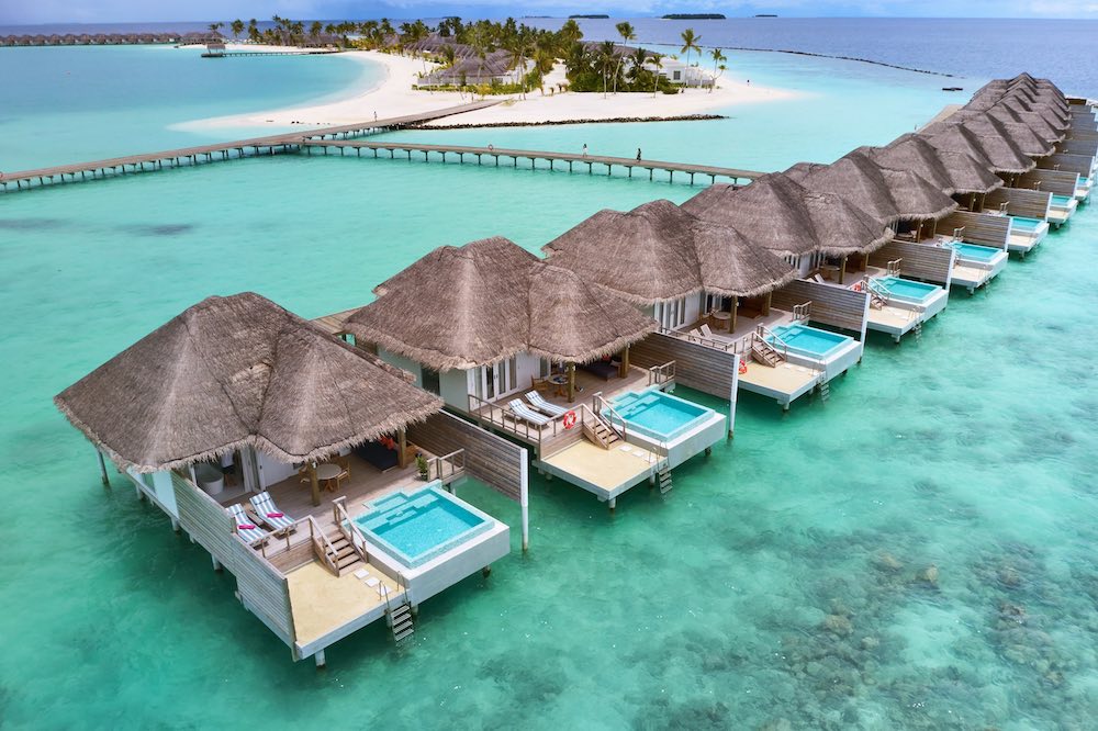 Beach Pool Villa at Sun Siyam Iru Veli thumbnail 8